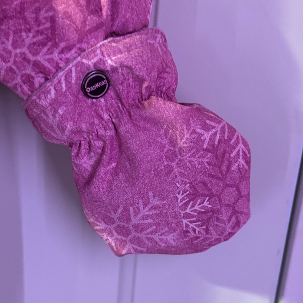OshKosh Baby Girl 1-Piece Taslan Snowflake Print Snowsuit - pink - Picture 8 of 16